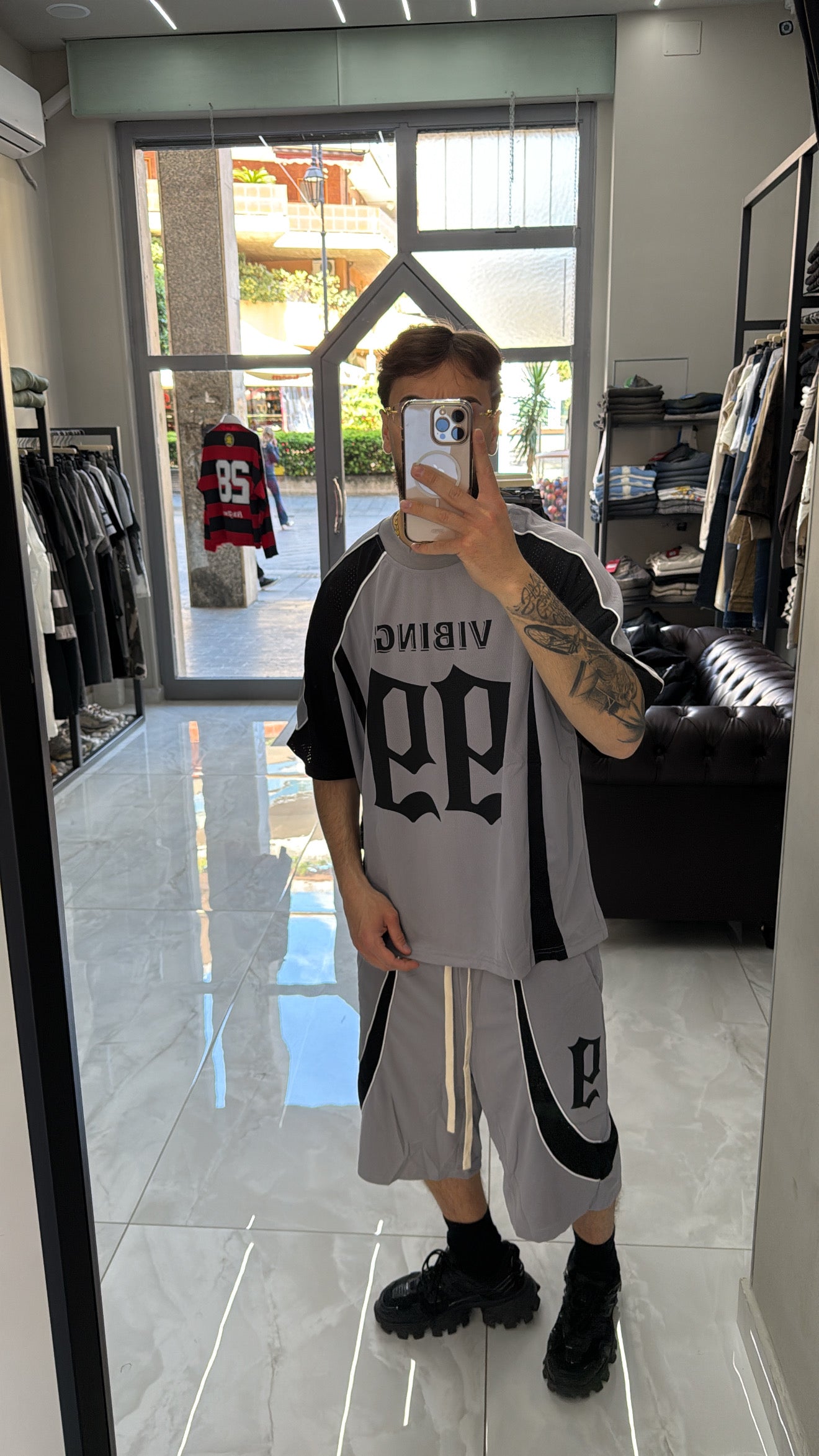 Coordinato Vibing 99 Grey