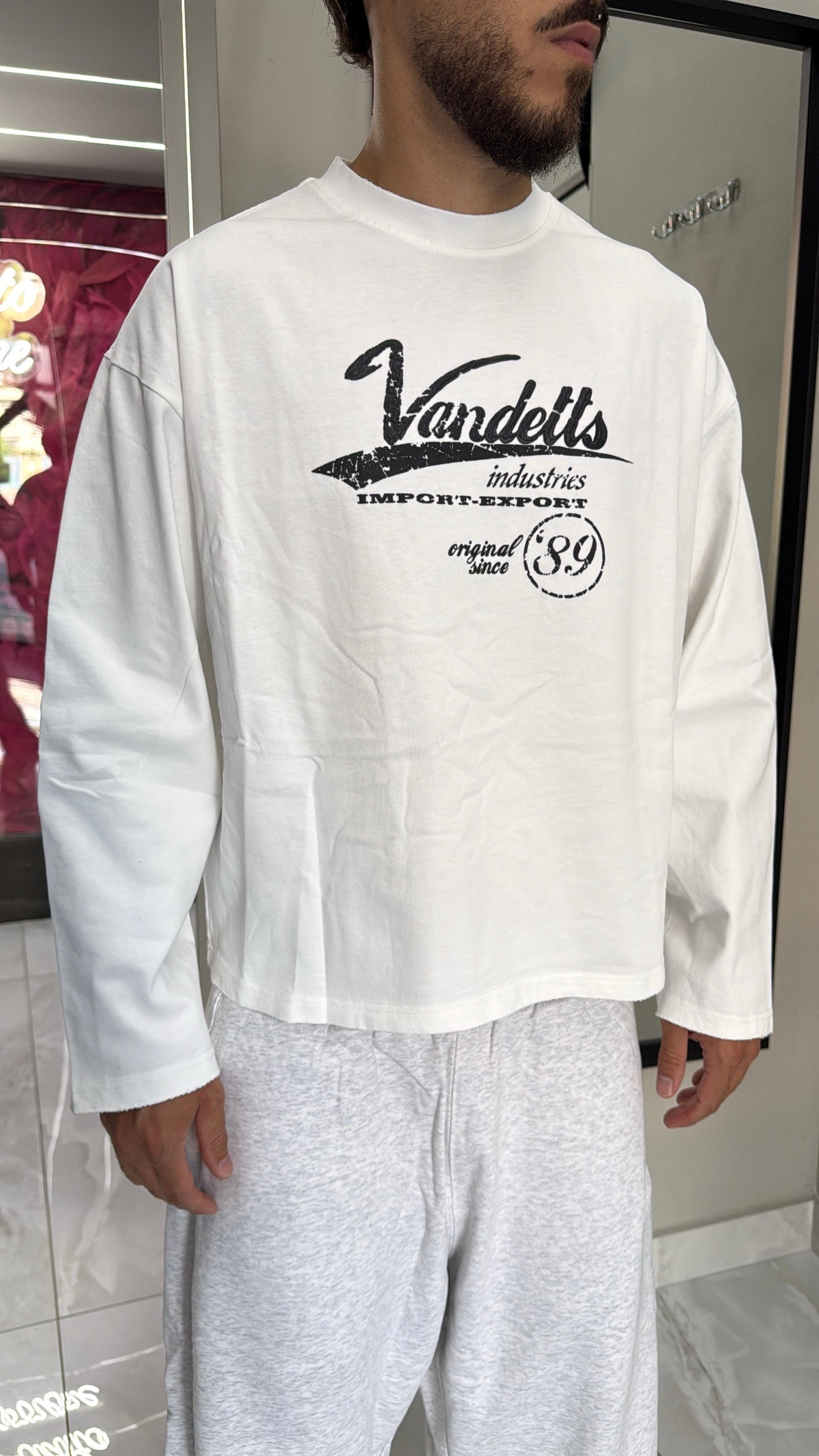 Longsleeve industries